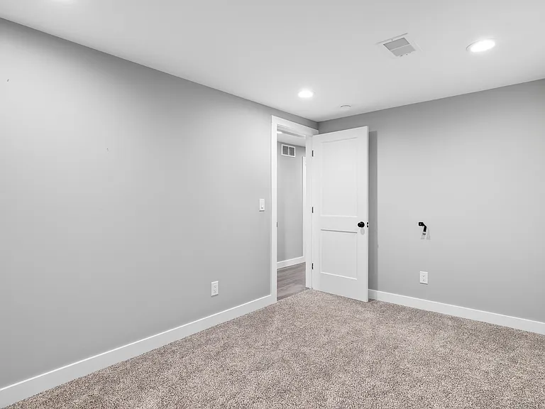 3400 Las Vegas Dr NE — Photo 21