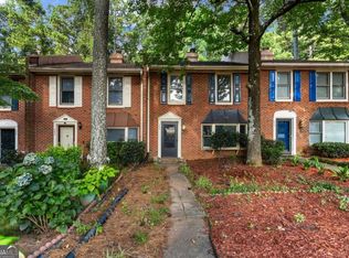 988 Chippendale Ln, Norcross, GA 30093