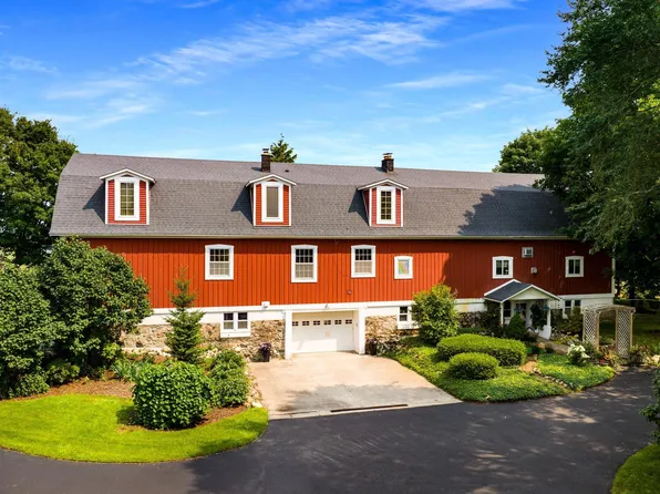 5050 Barney Rd, Traverse City, MI 49684