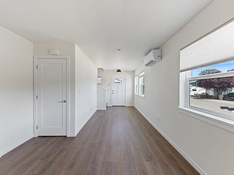 604 N 11th St #602 — Photo 13