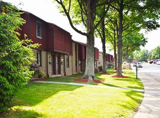 379 Deauville Dr, Monroeville, PA 15146