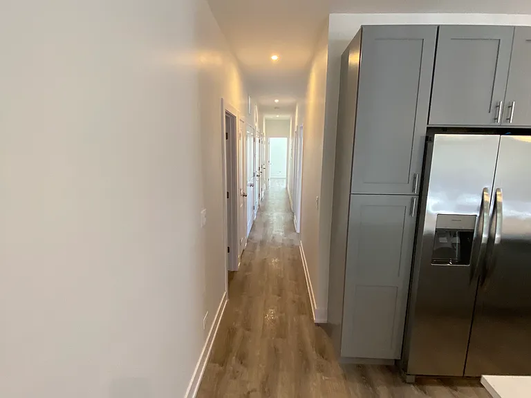 4418 N Austin Ave #102 — Photo 14