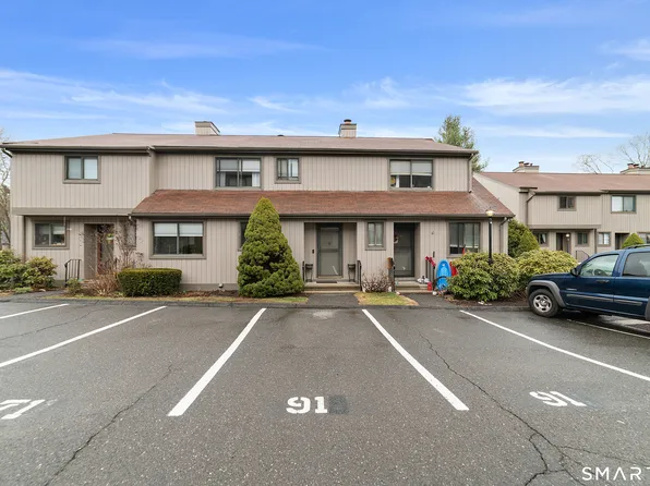 91 Dorchester Court #91, Beacon Falls, CT 06403