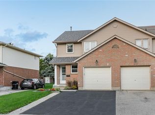 601 Pinerow Cres #A, Waterloo, ON N2T2K6