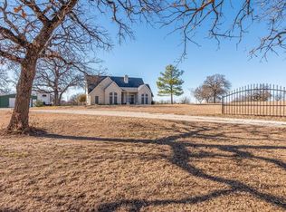 646 County Road 3250, Decatur, TX 76234