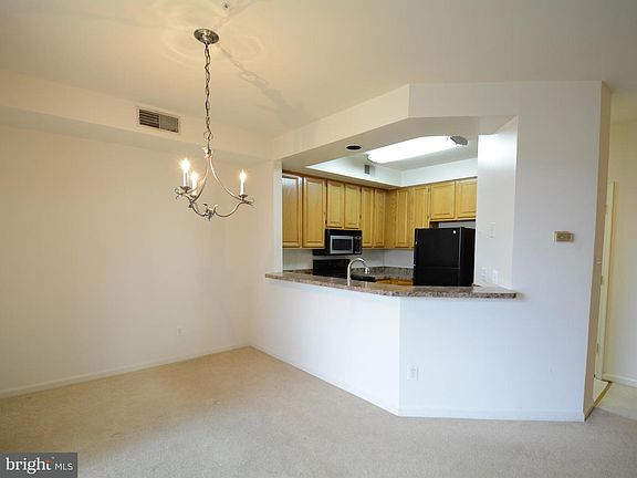 5th image of 7004 Ellingham Cir Unit C