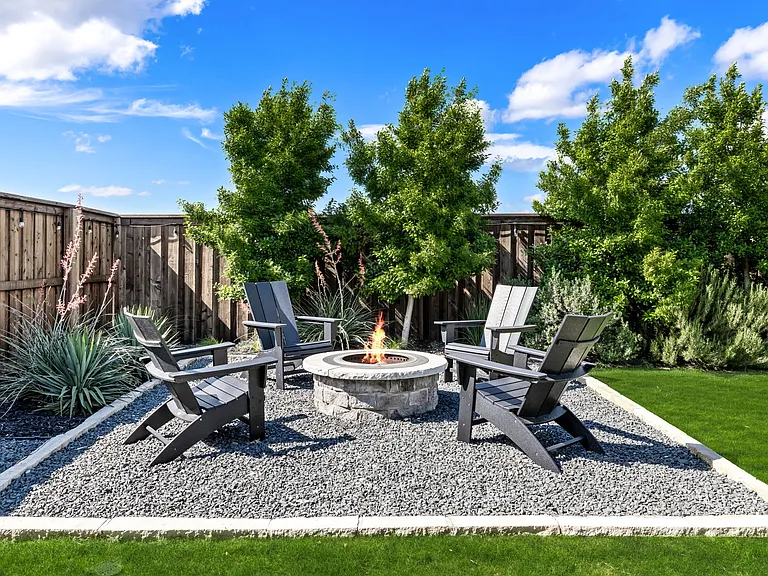 2560 Horsetail Rd — Photo 35