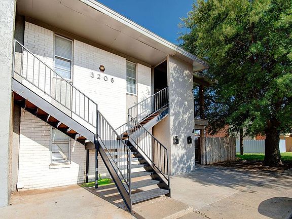 2nd image of 3302 Salisbury Ave #D
