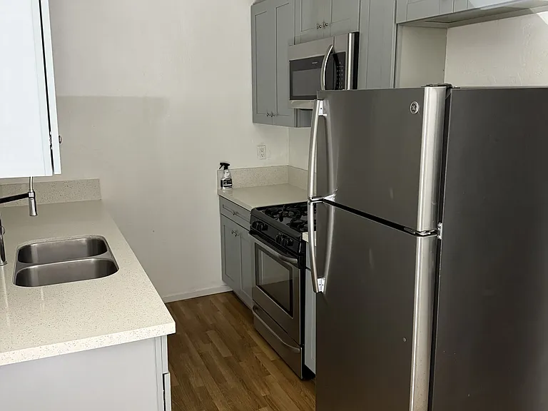 4561 1/2 Felton St — Photo 1