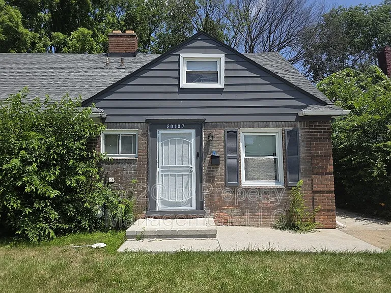 20107 Moross Rd — Photo 1