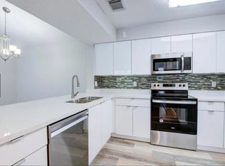 18840 NW 57th Ave APT 306, Hialeah, FL 33015