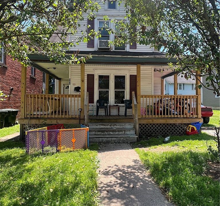 1st image of 245 Fairmount Ave