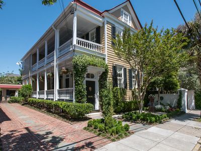 102 Queen St, Charleston, SC, 29401