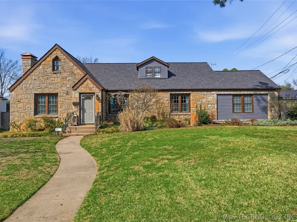 2471 E 22nd Pl, Tulsa, OK 74114