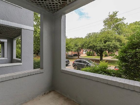 2nd image of 601 Graydon Ave APT B1