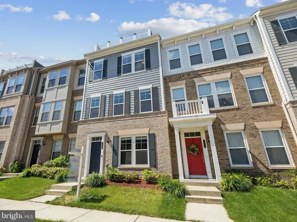 1909 Greenbriar Hall Rd, Dumfries, VA 22026