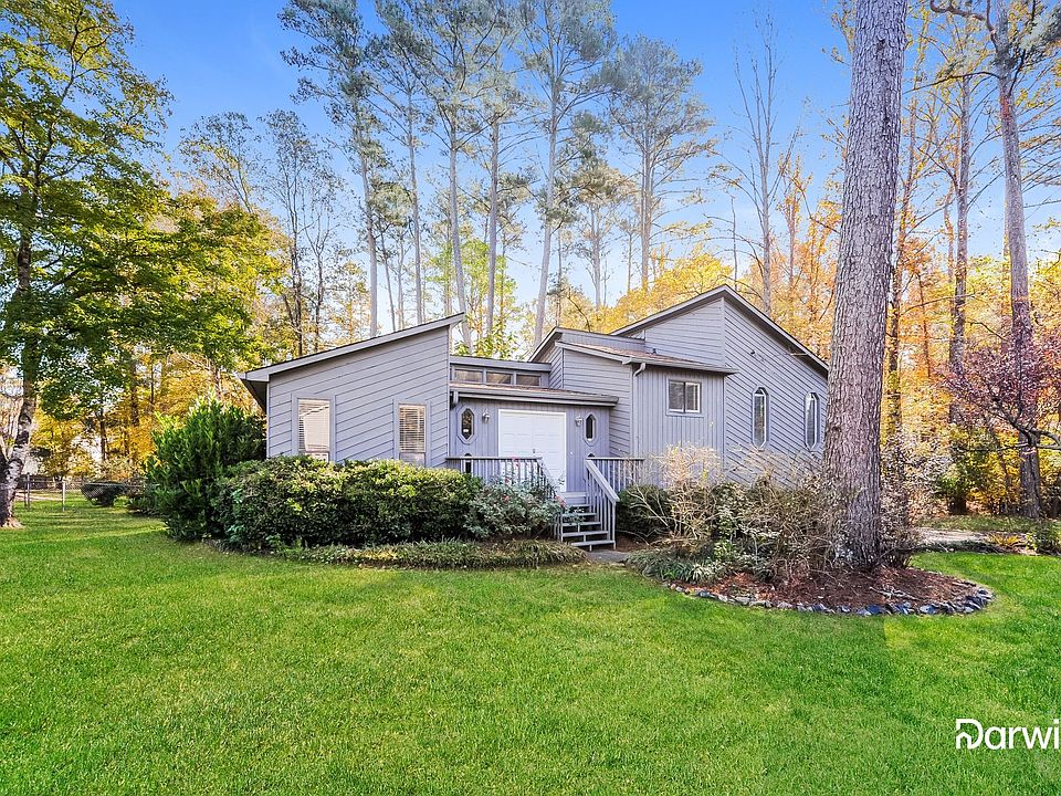 1st image of 275 Sabrina Ct