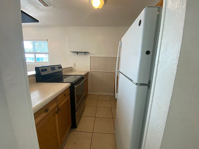 411 N Halifax Ave #200 — Photo 12