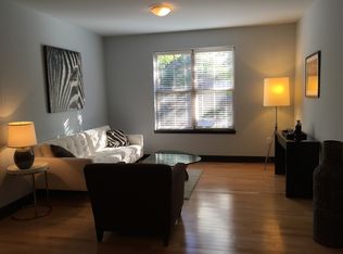 186 S Front St APT 209, Columbus, OH 43215