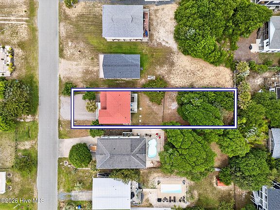 5th image of 1616 E Dolphin Drive