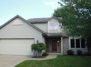 306 Burning Bush Ln, Midland, MI 48642