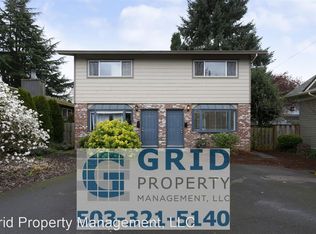 2310 SE Woodward St, Portland, OR 97202