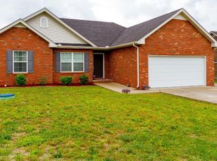 2050 Barretts Ridge Dr, Murfreesboro, TN 37130