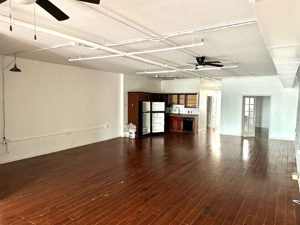 1st image of 225 N Peters St