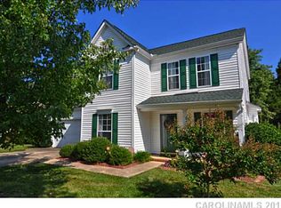 914 Morning Glory Dr, Charlotte, NC 28262