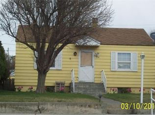114 W 3rd St, Lind, WA 99341