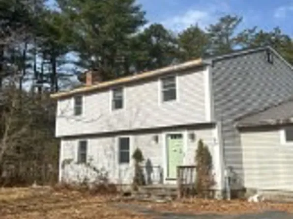 37 Keay Rd, Berwick, ME 03901