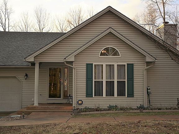 3rd image of 122 Woodland Acres