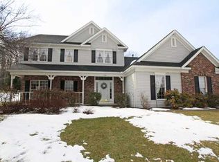 1248 Heather Ln, Victor, NY 14564