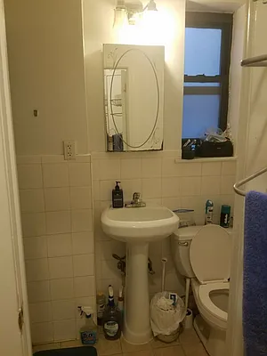 Rented by Upton Realty Group | media 29