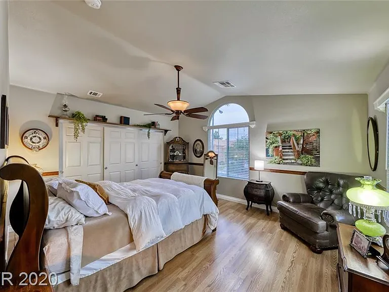 2535 Holman Cir — Photo 12
