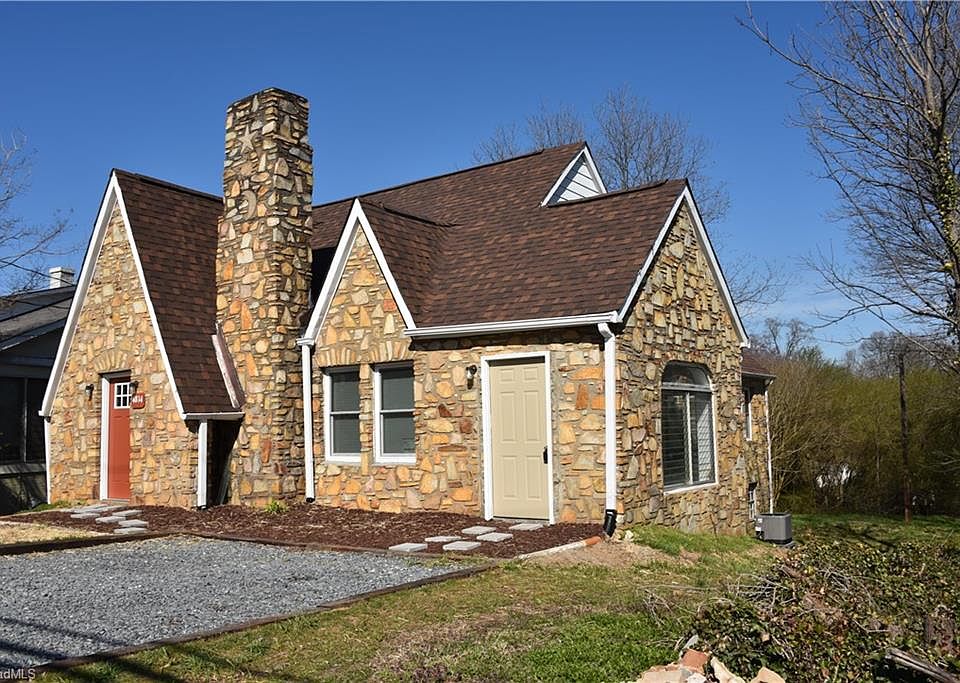 1st image of 4814 Old Walkertown Rd