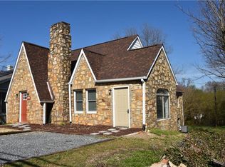 4814 Old Walkertown Rd, Winston Salem, NC 27105