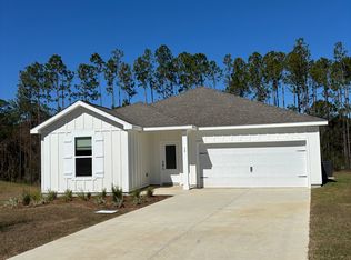 38 Free Point Cir, Freeport, FL 32439