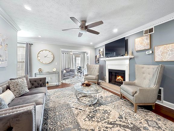 2nd image of 2101 Countryside Pl SE