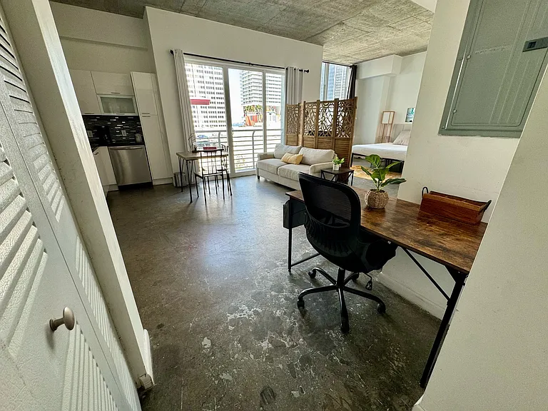 133 NE 2nd Ave #810 — Photo 46