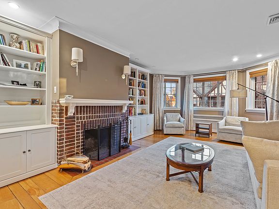 3rd image of 38-30 Douglaston Pkwy #4F4G