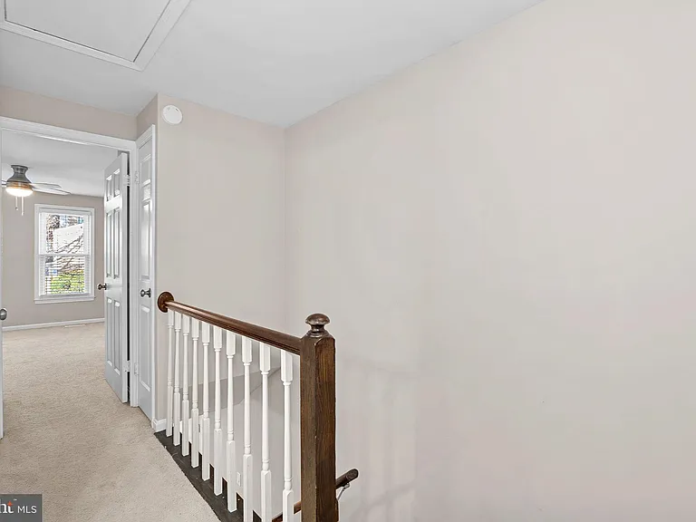 2110 Whisperwood Glen Ln — Photo 13