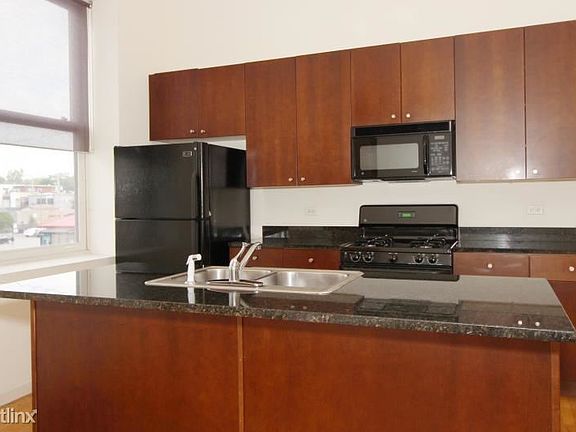 2nd image of 2401 W North Ave Unit 204