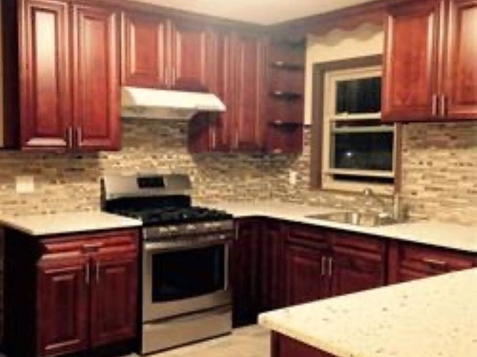 1st image of 5058 Utopia Pkwy
