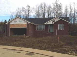2297 Apple Tree Cir, Burton, MI 48519