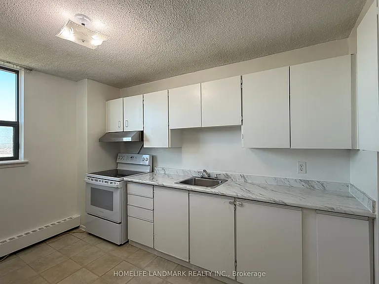 100 Wingarden Ct #1701 — Photo 15