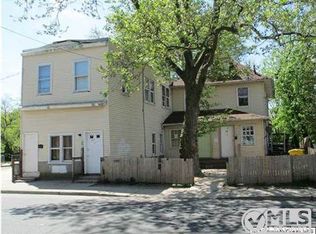 166 E 4th St, Lakewood, NJ 08701