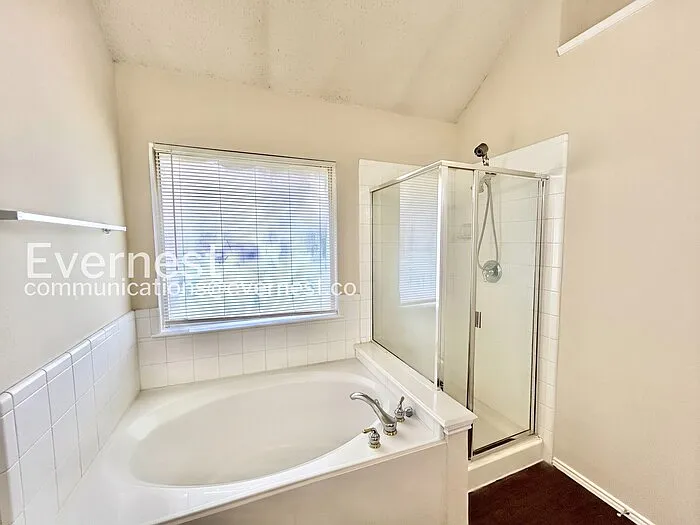 7912 Boylston Dr — Photo 10