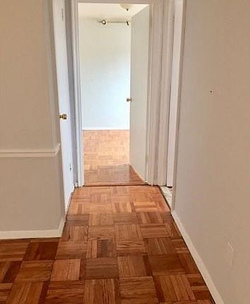 ENTRYWAY/ FOYER/ HALL TO MASTER BEDROOM & BATHROOM