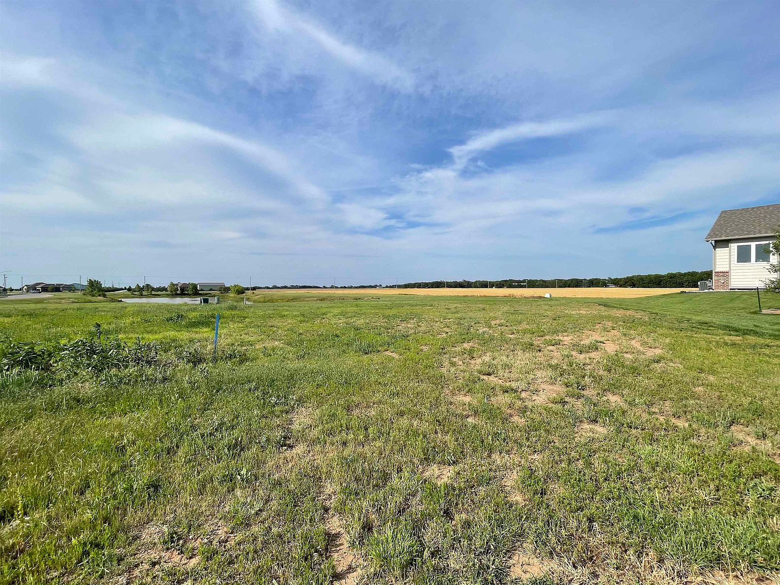 65 Andale Xing, Andale, KS 67001 | Zillow